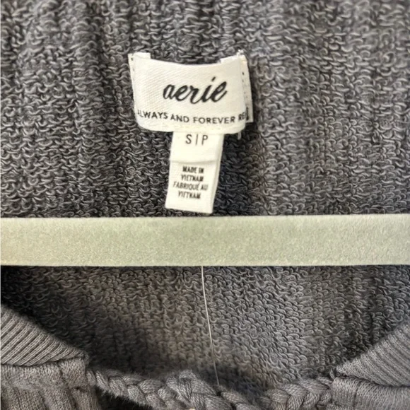 NWT AERIE GREY GAUZY COTTON TOP - Picture 4 of 5